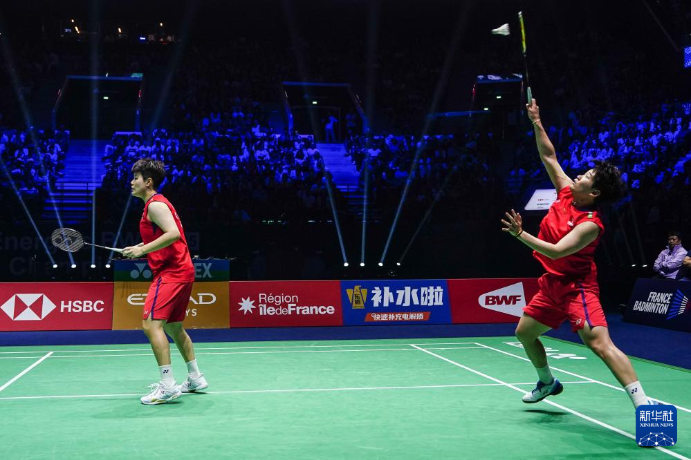 心成功地将 心成功地将